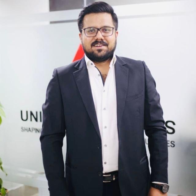 Hafiz Umer, Chief Executive Officer